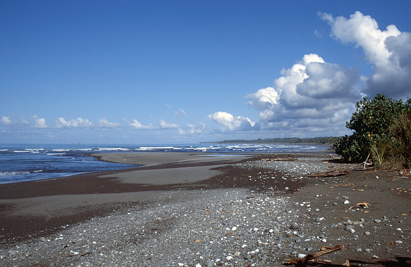 38_Kust bij Corcovado.jpg